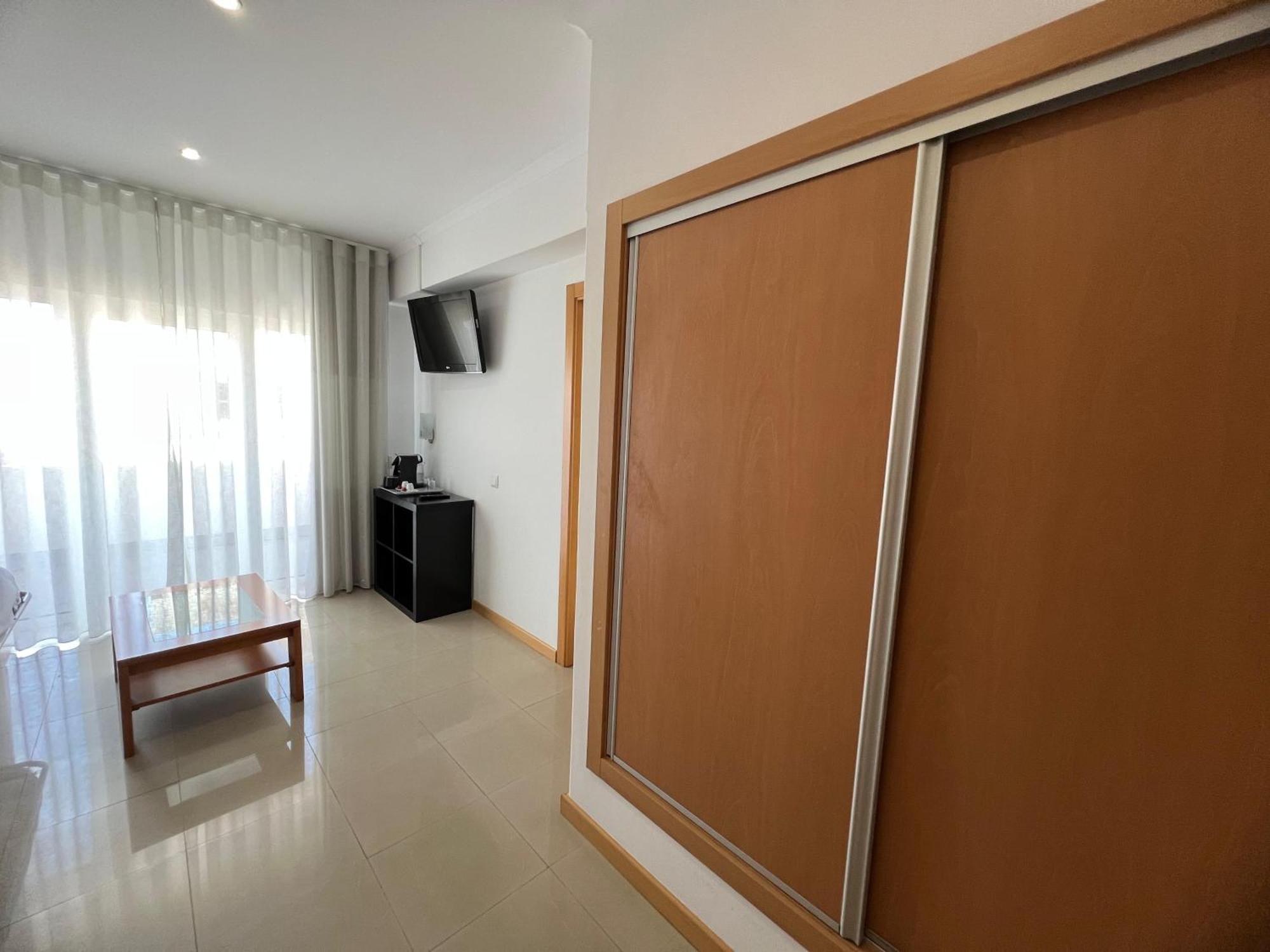 Be One Hotel Caldas Da Rainha - By Mhmb Hospitality Phòng bức ảnh
